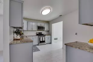 3831 Black Oak Dr, Dallas, TX 75241 - Photo 9