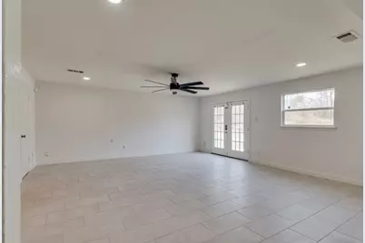 3831 Black Oak Drive, Dallas, TX 75241 - Photo 13