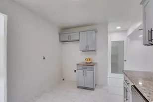 3831 Black Oak Dr, Dallas, TX 75241 - Photo 11