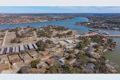 807 Spanish Trail Drive, Granbury, TX 76048 - Photo 37