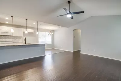 9016 Christopher Circle, Fort Worth, TX 76140 - Photo 5