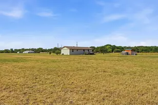 1802 Batey Rd, Collinsville, TX 76233 - Photo 27