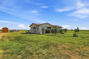 1802 Batey Rd, Collinsville, TX 76233 - Photo 7