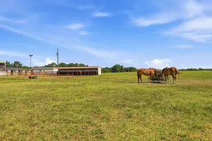 1802 Batey Rd, Collinsville, TX 76233 - Photo 33