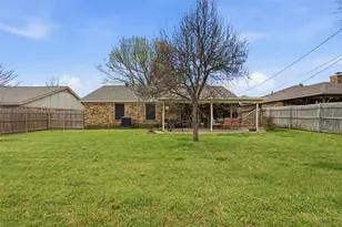 6437 High Lawn Terrace, Watauga, TX 76148 - Photo 19