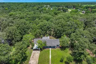 213 N Oaks Dr, Grand Saline, TX 75140 - Photo 3