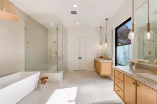 10915 Snow White Dr, Dallas, TX 75229 - Photo 29