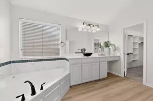 2405 Hammock Lake Dr, Little Elm, TX 75068 - Photo 23