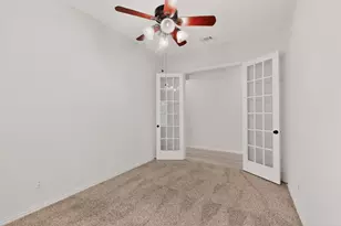 2405 Hammock Lake Dr, Little Elm, TX 75068 - Photo 9