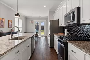 209 W Dallas St, Mansfield, TX 76063 - Photo 13