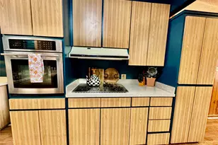 2013 Mill Creek Dr, Arlington, TX 76010 - Photo 11