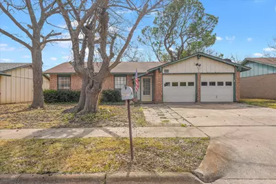 1006 E Martin Lane, Sherman, TX 75090 - Photo 1