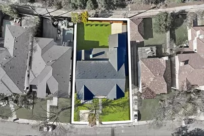 6443 Lake Circle Drive, Dallas, TX 75214 - Photo 37