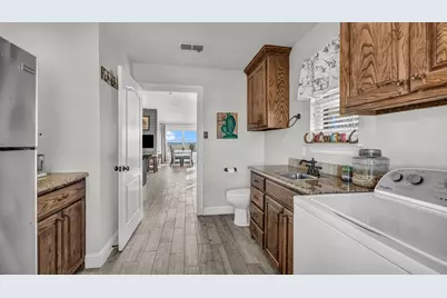 2500 County Road 332, Era, TX 76238 - Photo 17