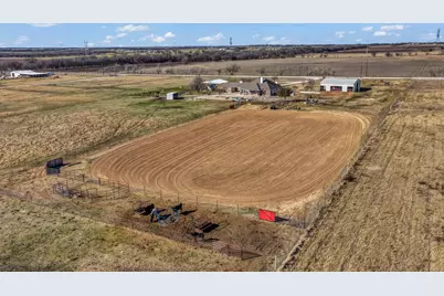 2500 County Road 332, Era, TX 76238 - Photo 35