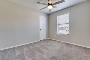 6009 Maple Springs Dr, Arlington, TX 76001 - Photo 17