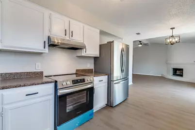 6009 Maple Springs Drive, Arlington, TX 76001 - Photo 11