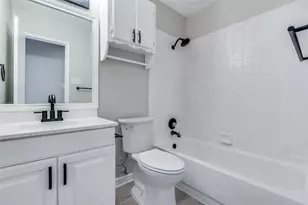 6009 Maple Springs Dr, Arlington, TX 76001 - Photo 21