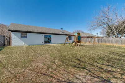 6009 Maple Springs Drive, Arlington, TX 76001 - Photo 23