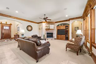 6301 Bettinger Dr, Colleyville, TX 76034 - Photo 9