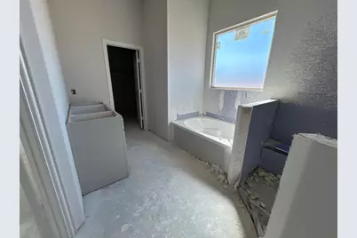 605 Tay Tay Way, Springtown, TX 76082 - Photo 9