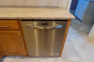 14769 Bedivere Ct, Addison, TX 75254 - Photo 11