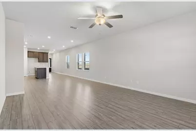 206 Mountain Meadow Lane, Princeton, TX 75071 - Photo 5