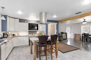 5033 Melissa St, North Richland Hills, TX 76117 - Photo 5