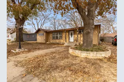 5033 Melissa Street, Haltom City, TX 76117 - Photo 17