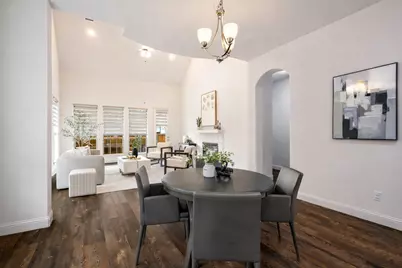 12629 Mercer Parkway, Farmers Branch, TX 75234 - Photo 13