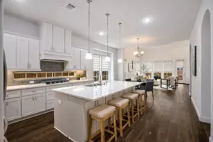 12629 Mercer Pkwy, Dallas, TX 75234 - Photo 11