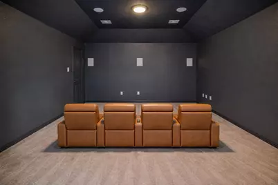 12629 Mercer Parkway, Farmers Branch, TX 75234 - Photo 29