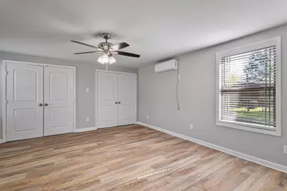 4321 Green Oak Drive, Granbury, TX 76048 - Photo 11