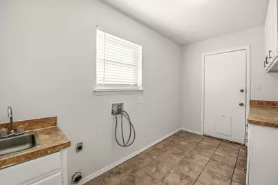 122 Heritage Trail, Granbury, TX 76048 - Photo 11