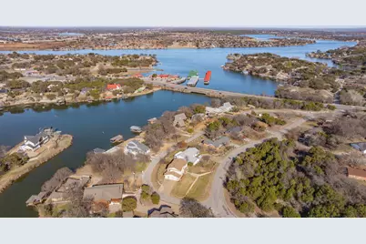 122 Heritage Trail, Granbury, TX 76048 - Photo 33