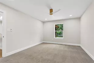 113 W Magnolia St, Troup, TX 75789 - Photo 11