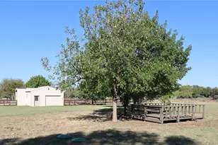 4821 New Hope Rd, Aubrey, TX 76227 - Photo 5