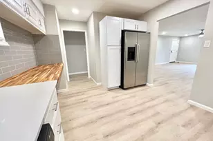 2107 Hedgerow St, Arlington, TX 76010 - Photo 7