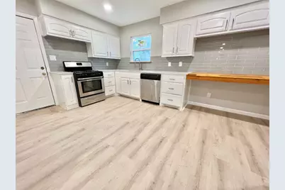 2107 Hedgerow Street, Arlington, TX 76010 - Photo 3