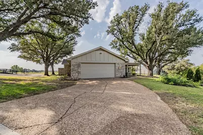 7408 Golf Club Drive, Fort Worth, TX 76179 - Photo 9