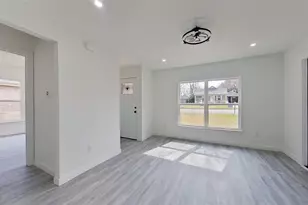 7724 Longfield Dr, Fort Worth, TX 76108 - Photo 5