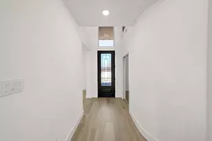 1814 Hidden Crk Dr, Midlothian, TX 76065 - Photo 3