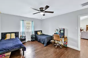 241 Timberlake Dr, Azle, TX 76020 - Photo 17