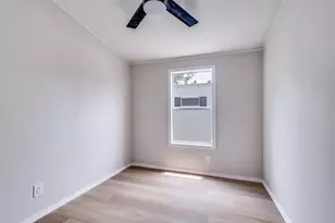 201 N Shady Shores Dr, Lake Dallas, TX 75065 - Photo 7