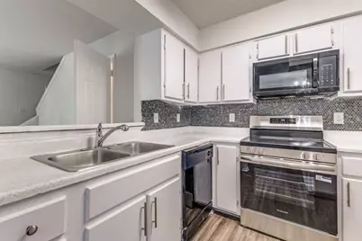 9524 Military Parkway #14003, Dallas, TX 75227 - Photo 5