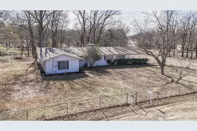 619 W Elm Street, Canton, TX 75103 - Photo 1