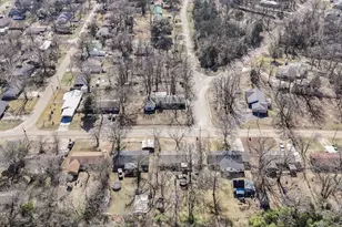 619 W Elm St, Canton, TX 75103 - Photo 3