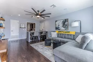 1202 Spring St, Waco, TX 76704 - Photo 3