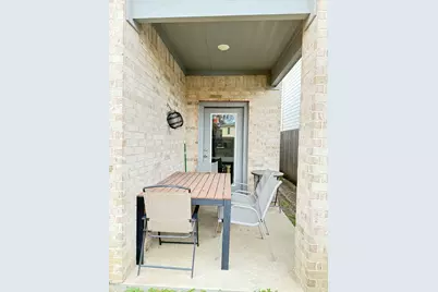 2209 Dana Drive, Grand Prairie, TX 75051 - Photo 9