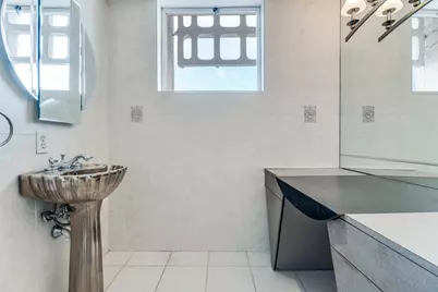 3525 Turtle Creek Boulevard #21B, Dallas, TX 75219 - Photo 17